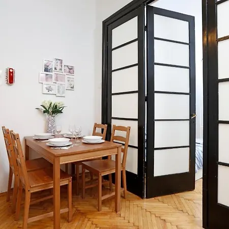 Lovely Apartment With 2 Bedrooms Bucureşti Exterior foto