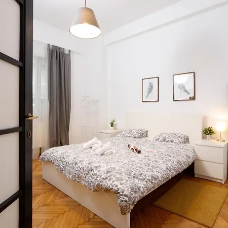 Lovely Apartment With 2 Bedrooms Bucureşti Exterior foto